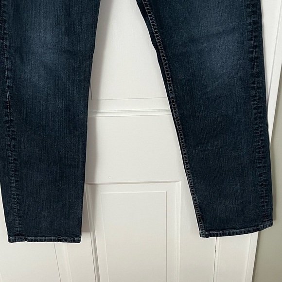 Levi's 505 Mens Size 34x32 Dark/Medium Wash Jeans Denim 5 Pocket Iconic Stretch - Picture 3 of 11